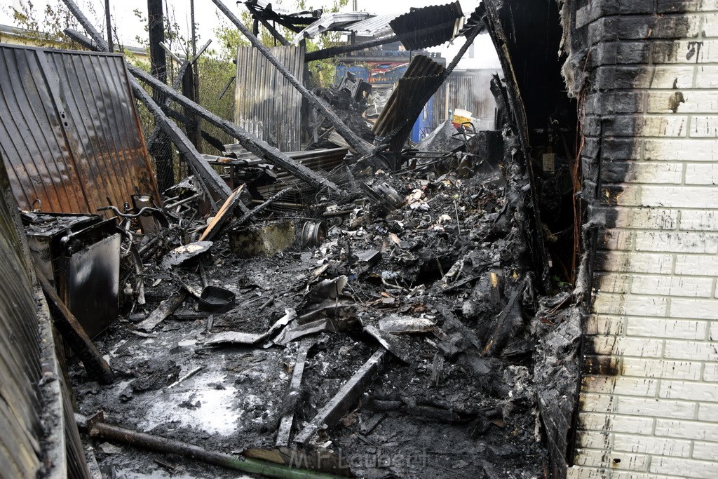 Feuer 4 Bergisch Gladbach Gronau Am Kuhlerbusch P320.JPG - Miklos Laubert